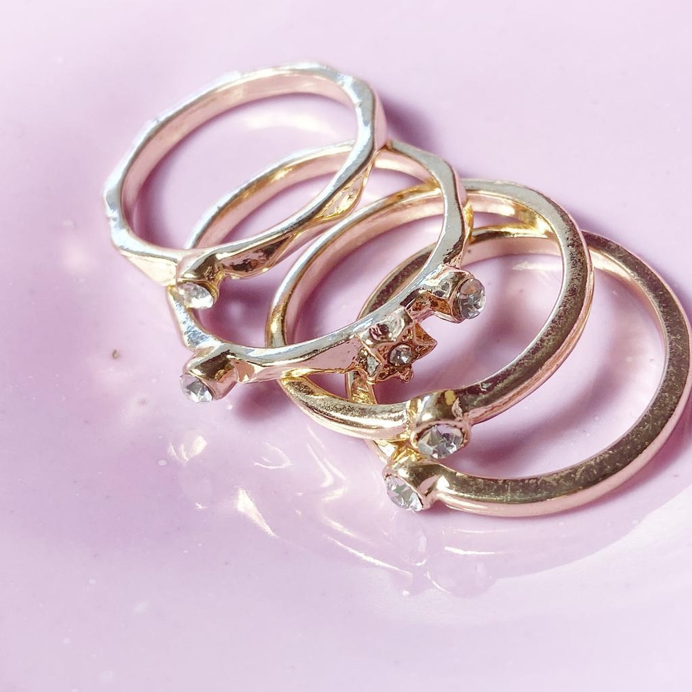 JEWELED DIAMOND STYLE MIDI RING SET - Picture 2 of 2